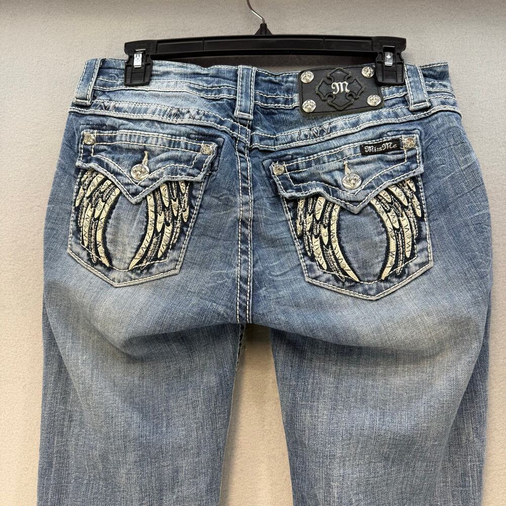 Miss Me Jeans Women's 30 (10) Blue Signature Cuffed Capri Angel Wings Blingy